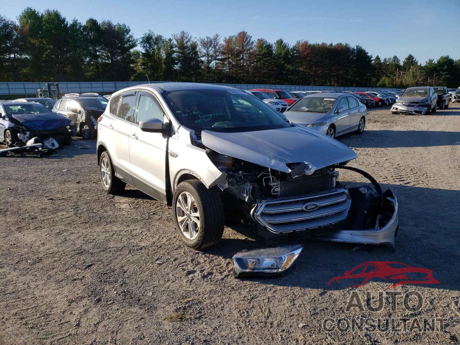 FORD ESCAPE 2019 - 1FMCU9G99KUB66597