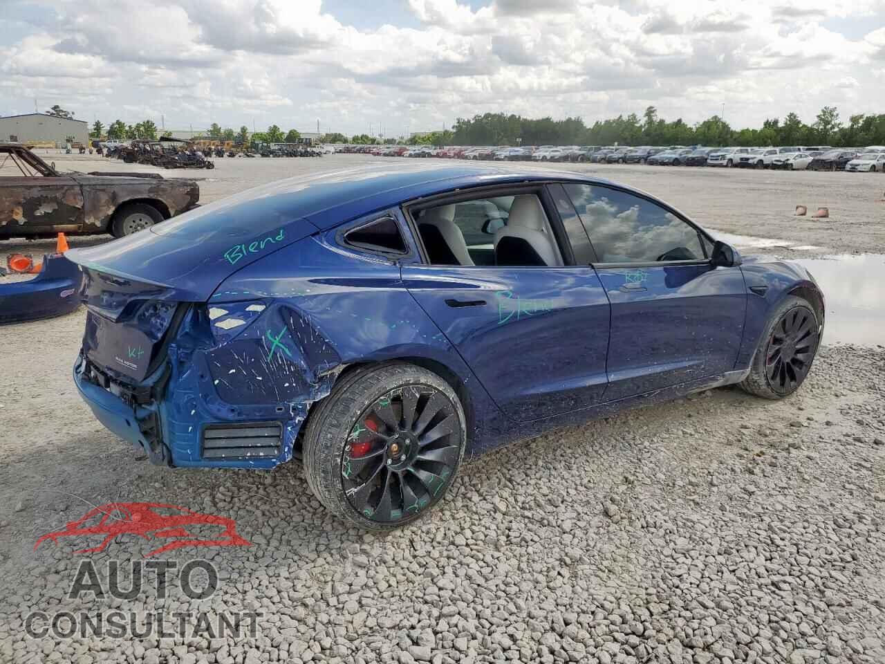 TESLA MODEL 3 2023 - 5YJ3E1EC4PF592649