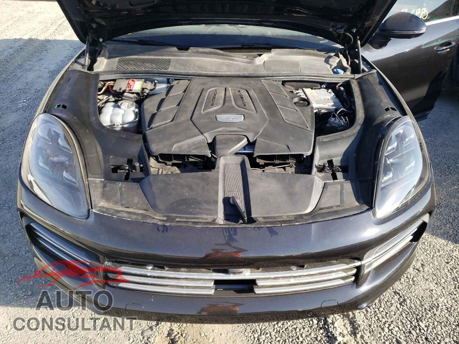 PORSCHE CAYENNE 2019 - WP1AA2AY4KDA13748