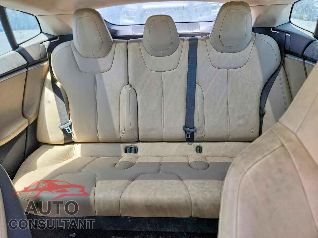 TESLA MODEL S 2013 - 5YJSA1CG2DFP04938