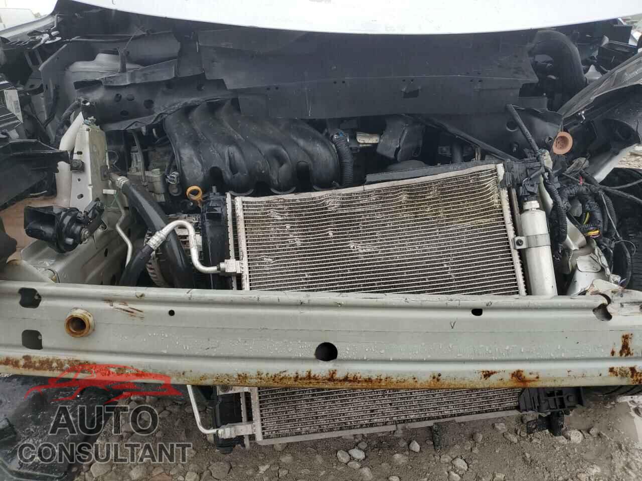 NISSAN VERSA 2019 - 3N1CN7AP3KL844643