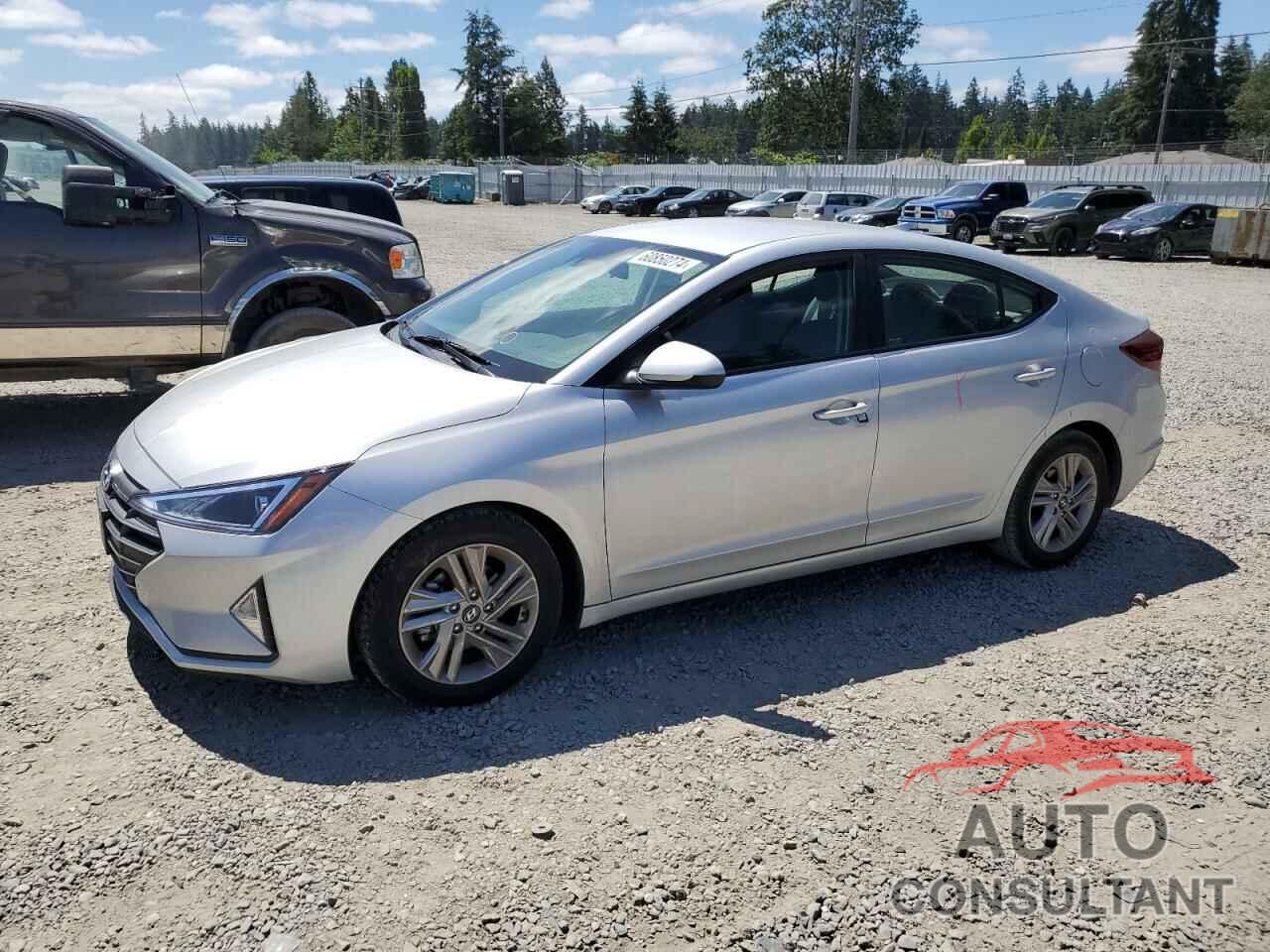 HYUNDAI ELANTRA 2019 - 5NPD84LFXKH407802