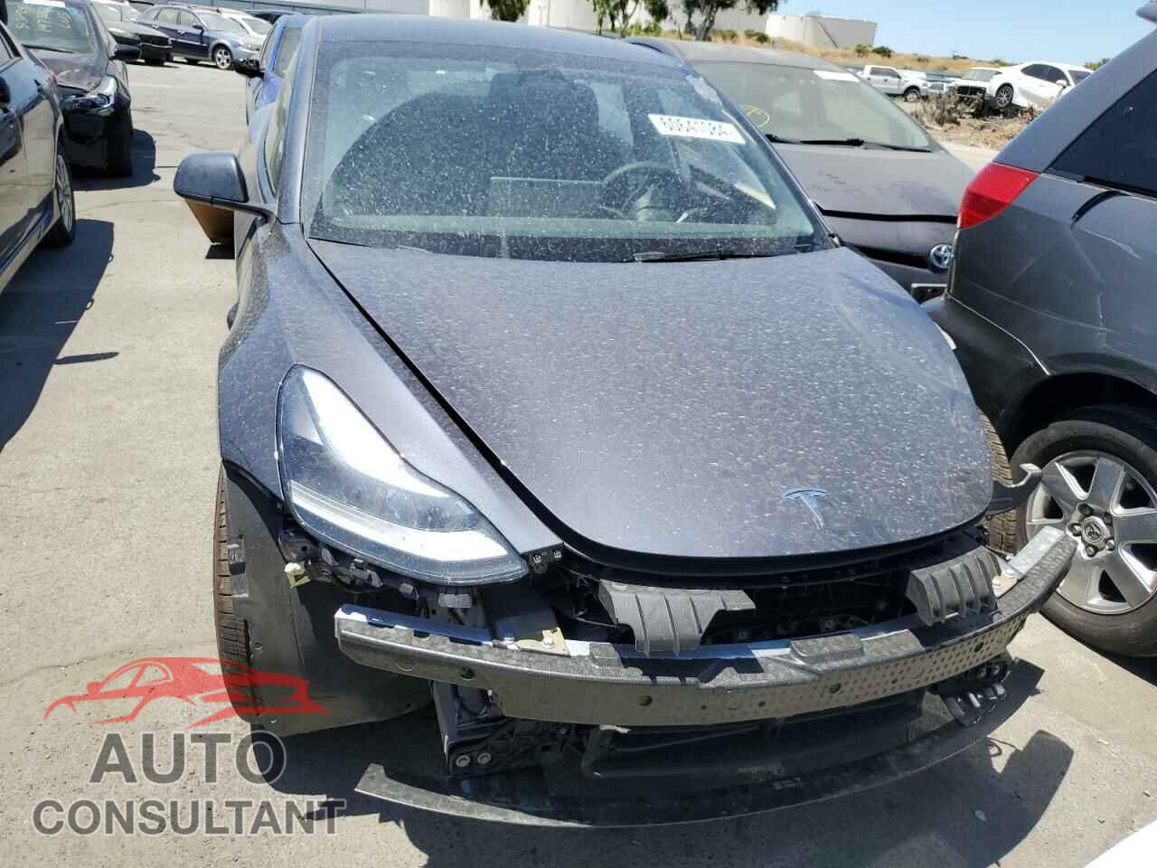 TESLA MODEL 3 2023 - 5YJ3E1EA7PF684496