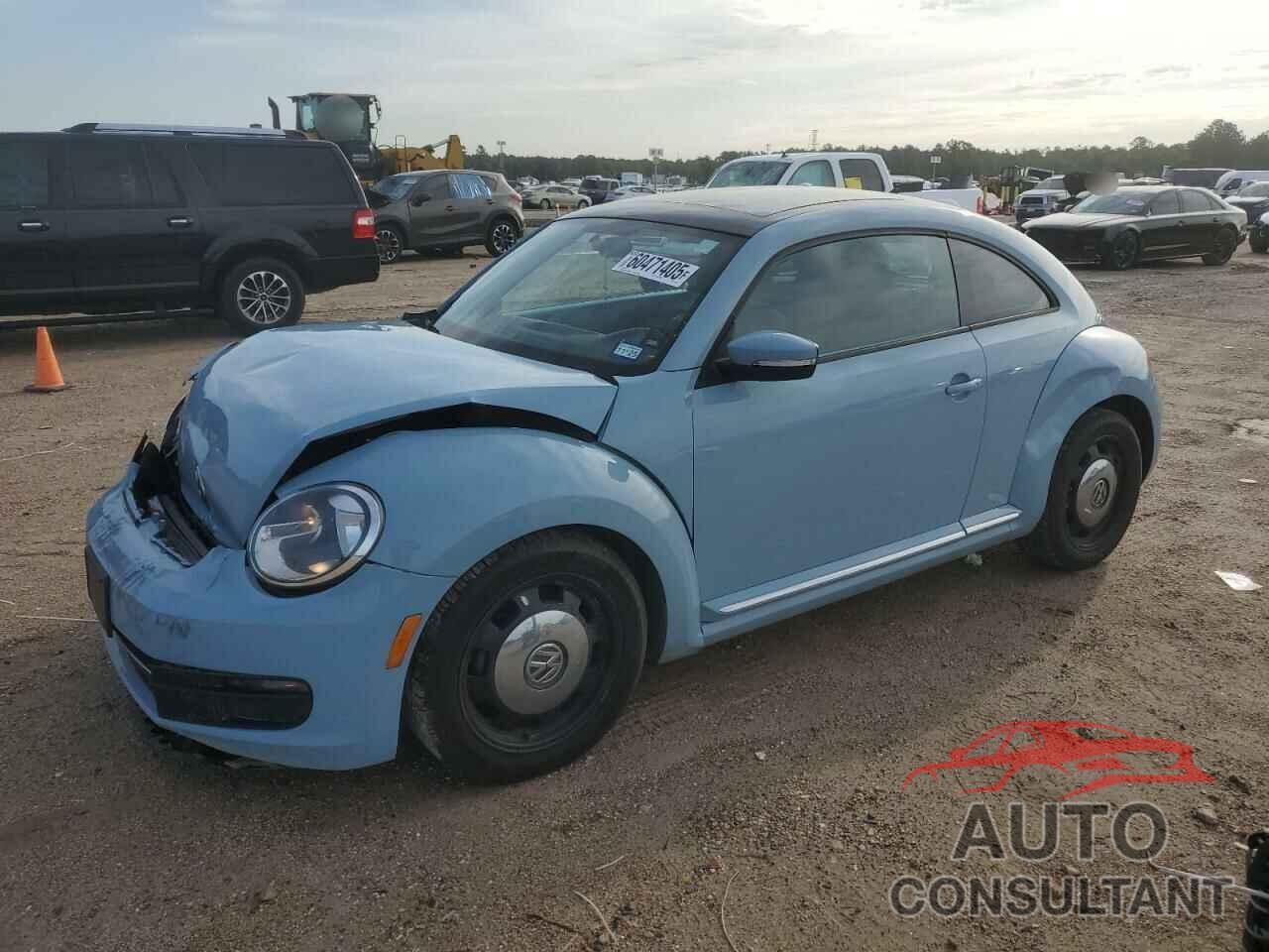 VOLKSWAGEN BEETLE 2014 - 3VWJ17AT8EM646410