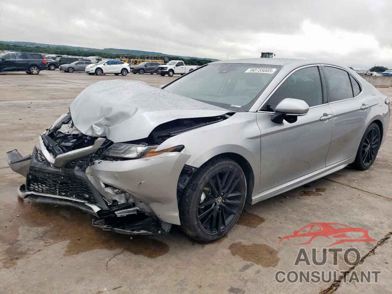TOYOTA CAMRY 2022 - 4T1K31AK6NU595857