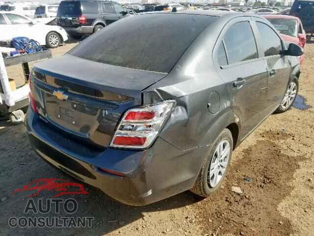 CHEVROLET SONIC 2017 - 1G1JB5SH9H4148451