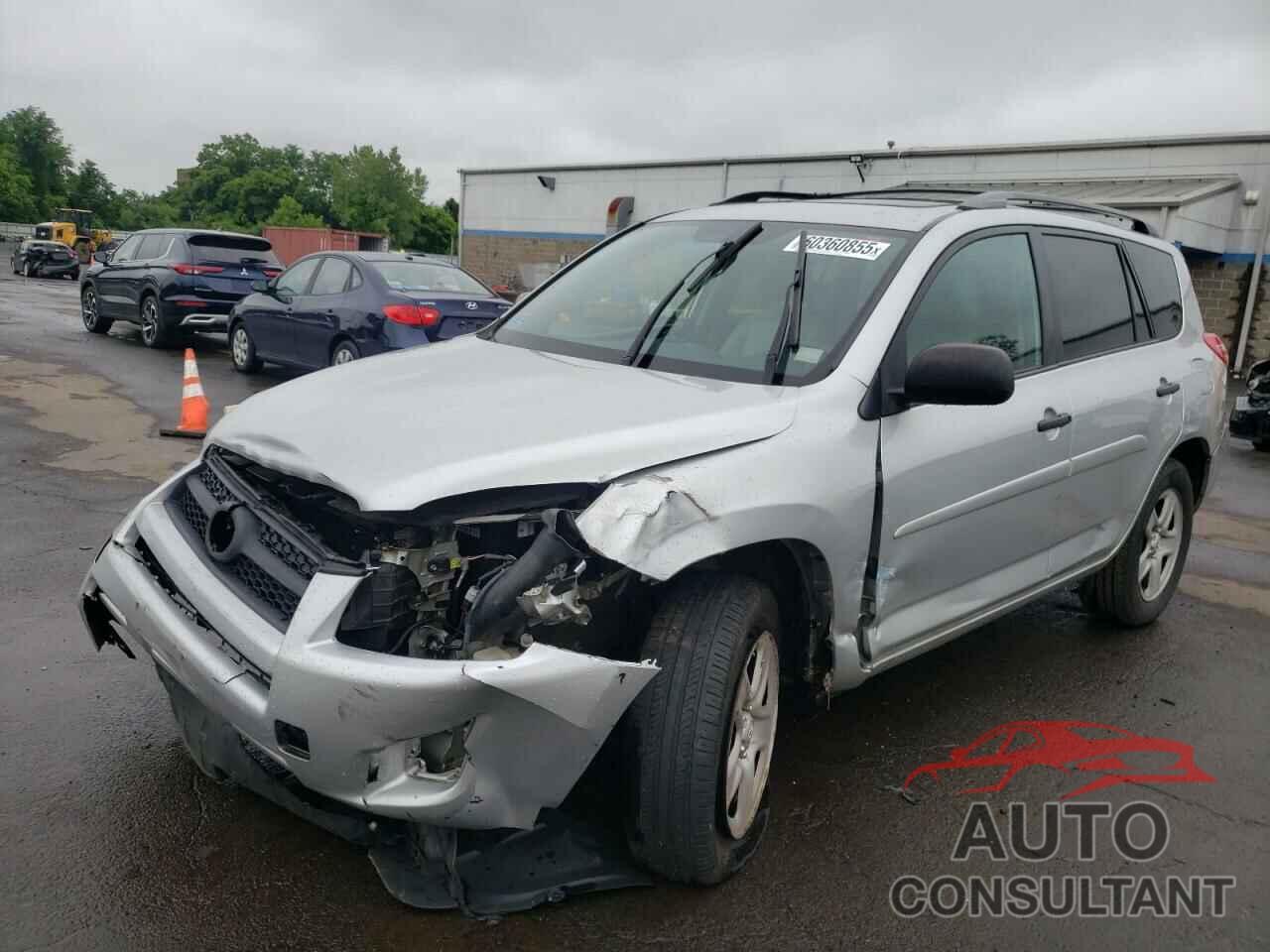 TOYOTA RAV4 2011 - 2T3BF4DV3BW167620