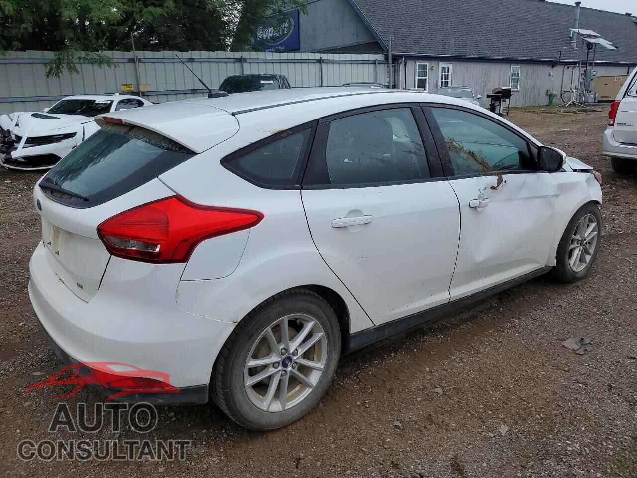FORD FOCUS 2017 - 1FADP3K23HL215823