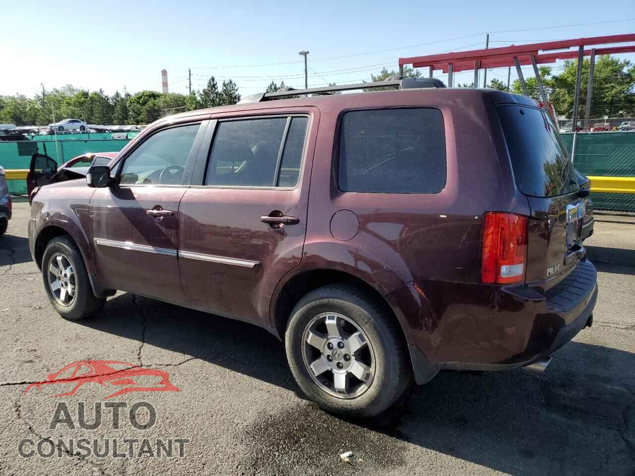 HONDA PILOT 2011 - 5FNYF4H90BB039560