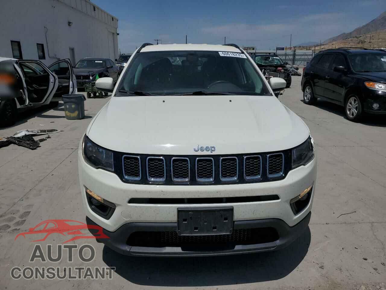 JEEP COMPASS 2019 - 3C4NJDBB9KT755193