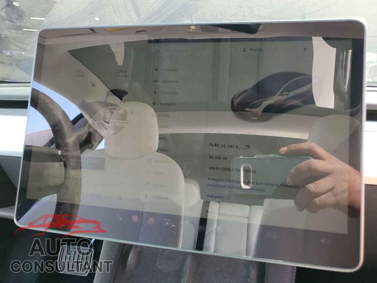 TESLA MODEL 3 2022 - 5YJ3E1EA7NF375236