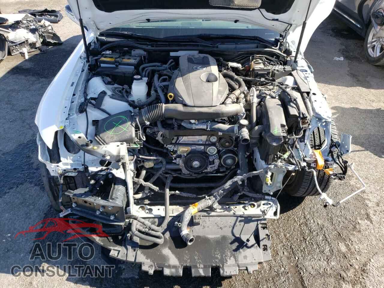 LEXUS IS 2021 - JTHCA1D22M5110180