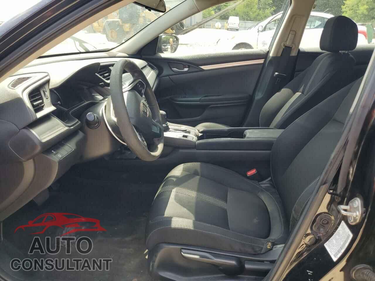 HONDA CIVIC 2018 - 2HGFC2F52JH535295