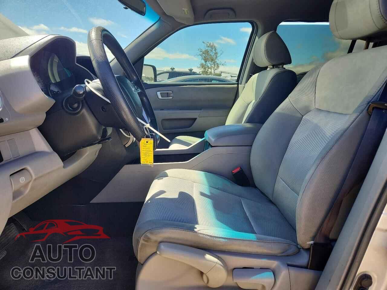 HONDA PILOT 2012 - 5FNYF3H26CB032529
