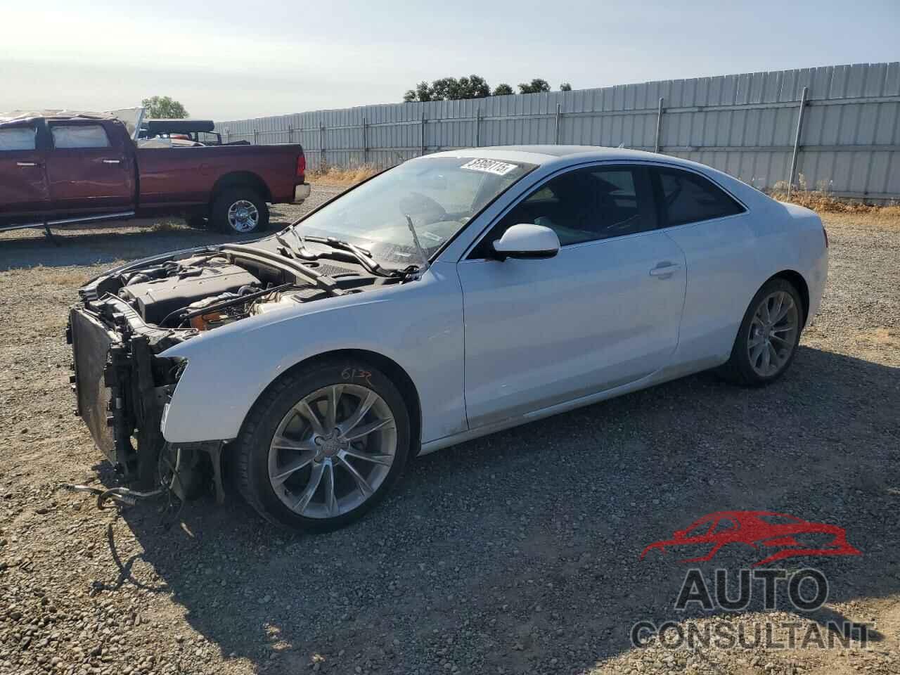 AUDI A5 2013 - WAUCFAFR1DA071874