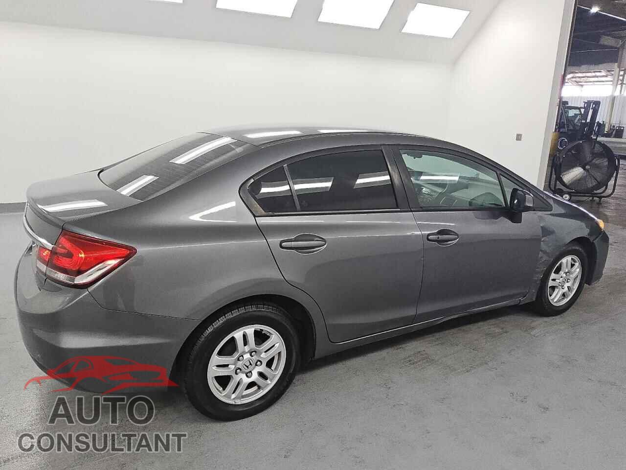 HONDA CIVIC 2013 - 19XFB2F55DE246963