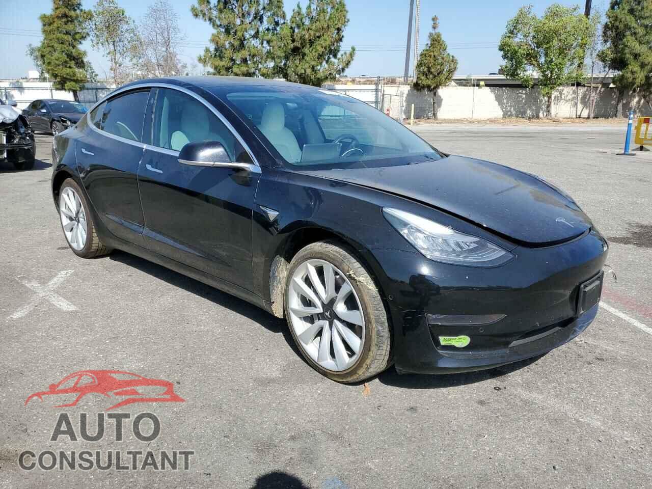 TESLA MODEL 3 2020 - 5YJ3E1EBXLF668618