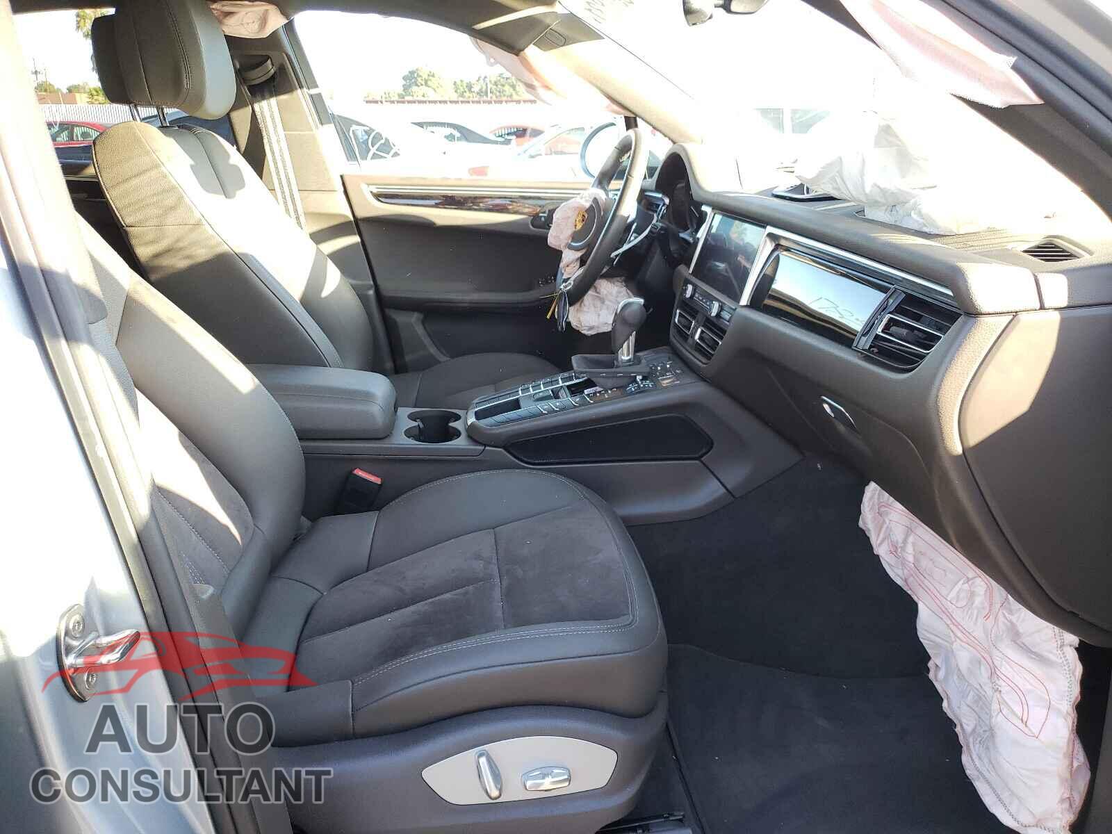 PORSCHE MACAN 2019 - WP1AA2A59KLB01688