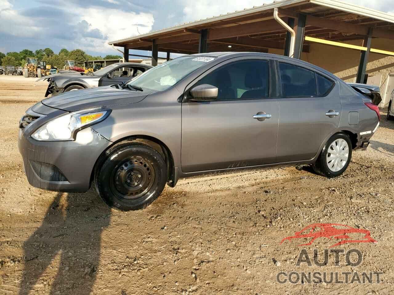 NISSAN VERSA 2017 - 3N1CN7APXHL893055