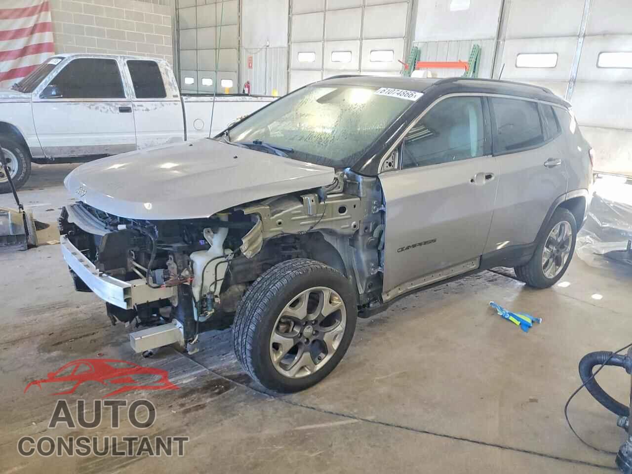 JEEP COMPASS 2018 - 3C4NJDCB7JT264540