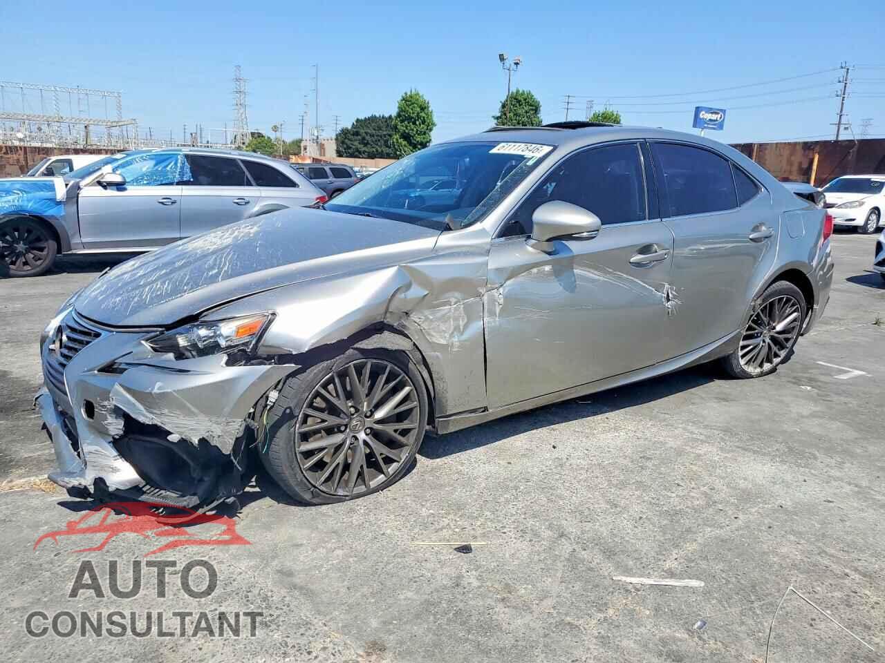 LEXUS IS 2016 - JTHBA1D2XG5011512