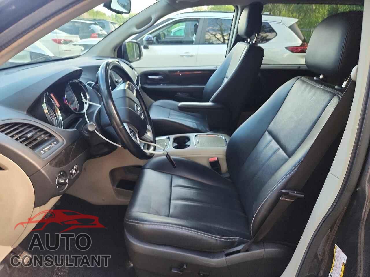 DODGE CARAVAN 2016 - 2C4RDGDG2GR348751