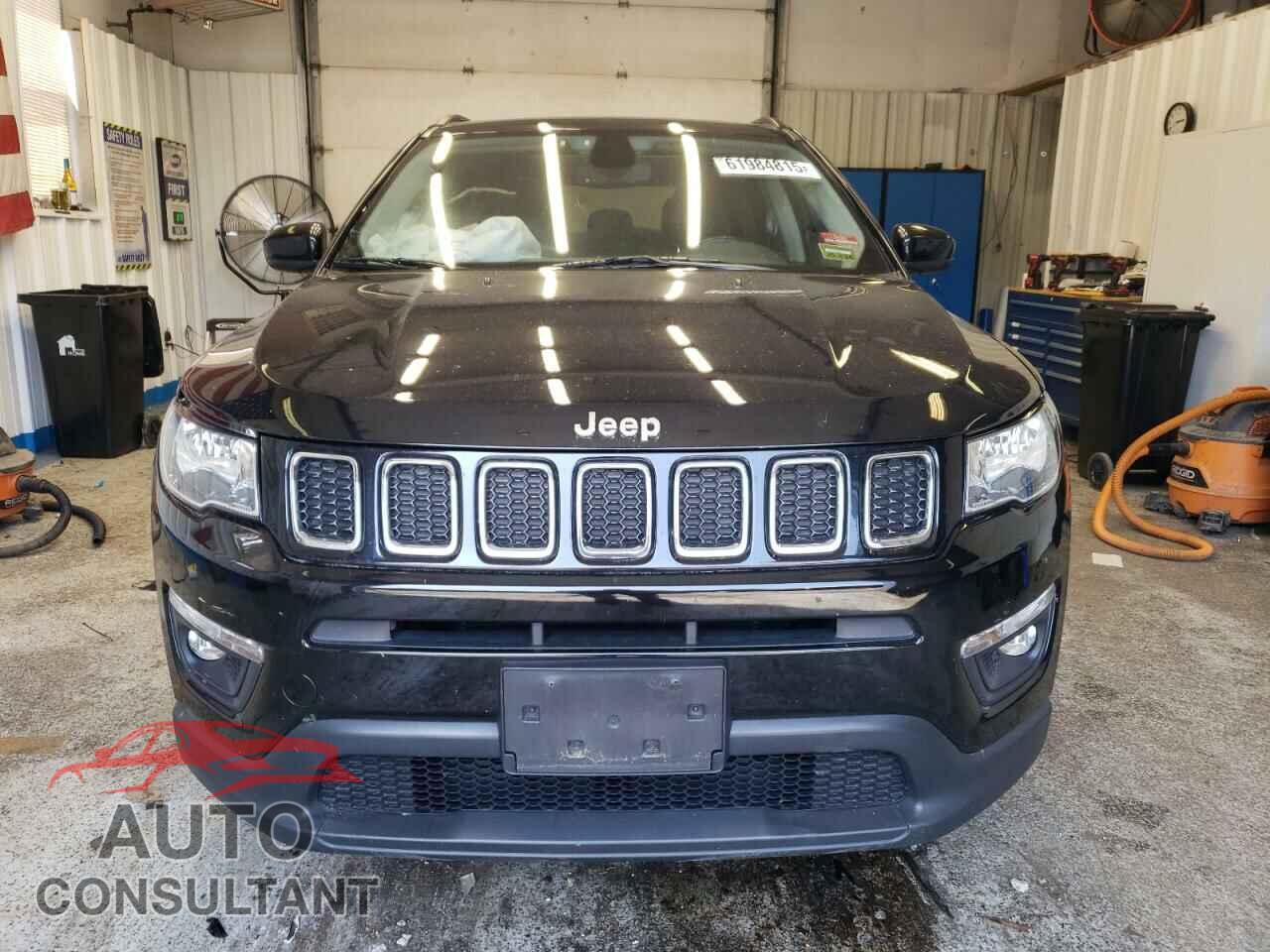 JEEP COMPASS 2019 - 3C4NJDBBXKT661050