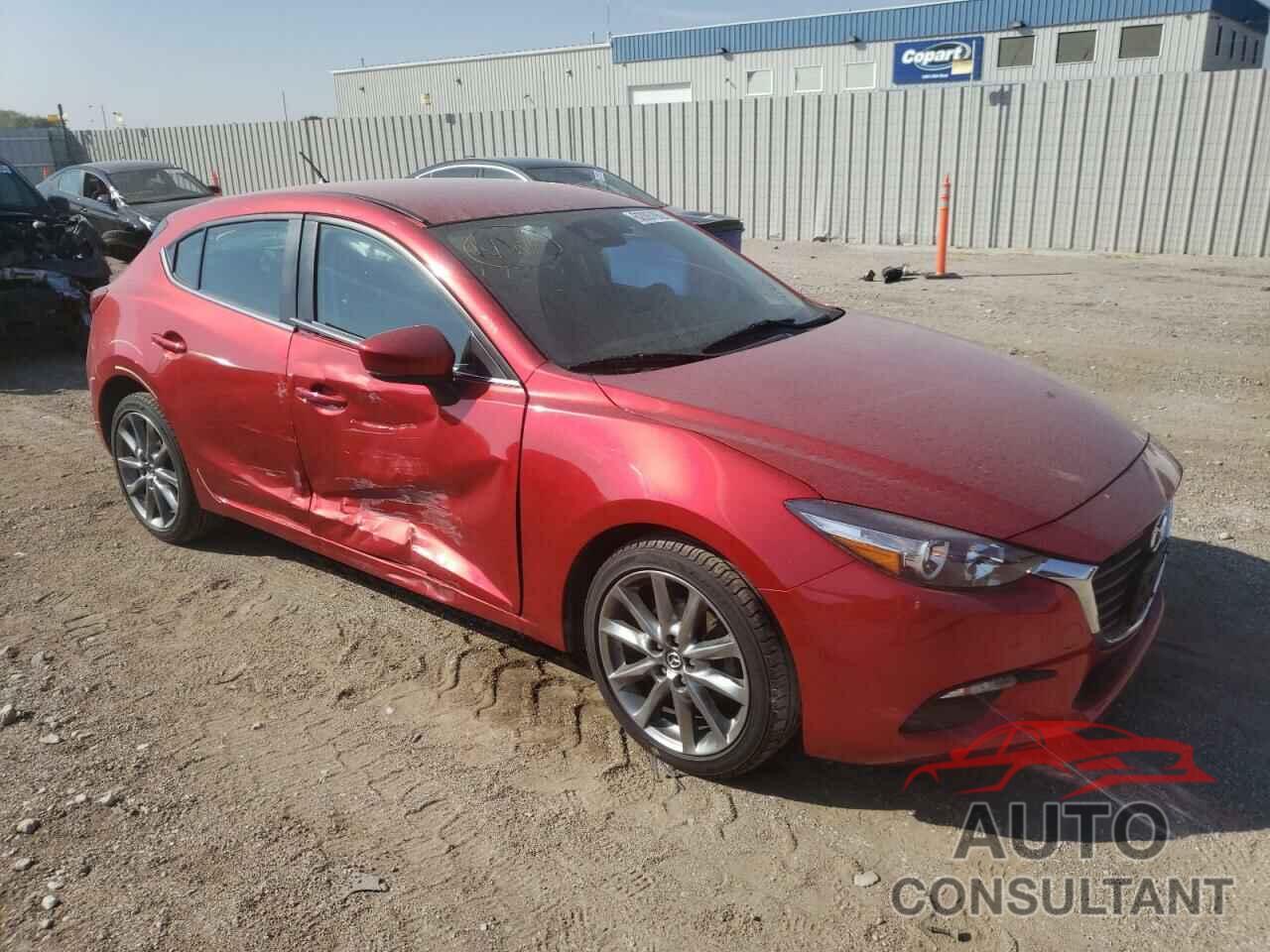 MAZDA 3 2018 - 3MZBN1L36JM240817