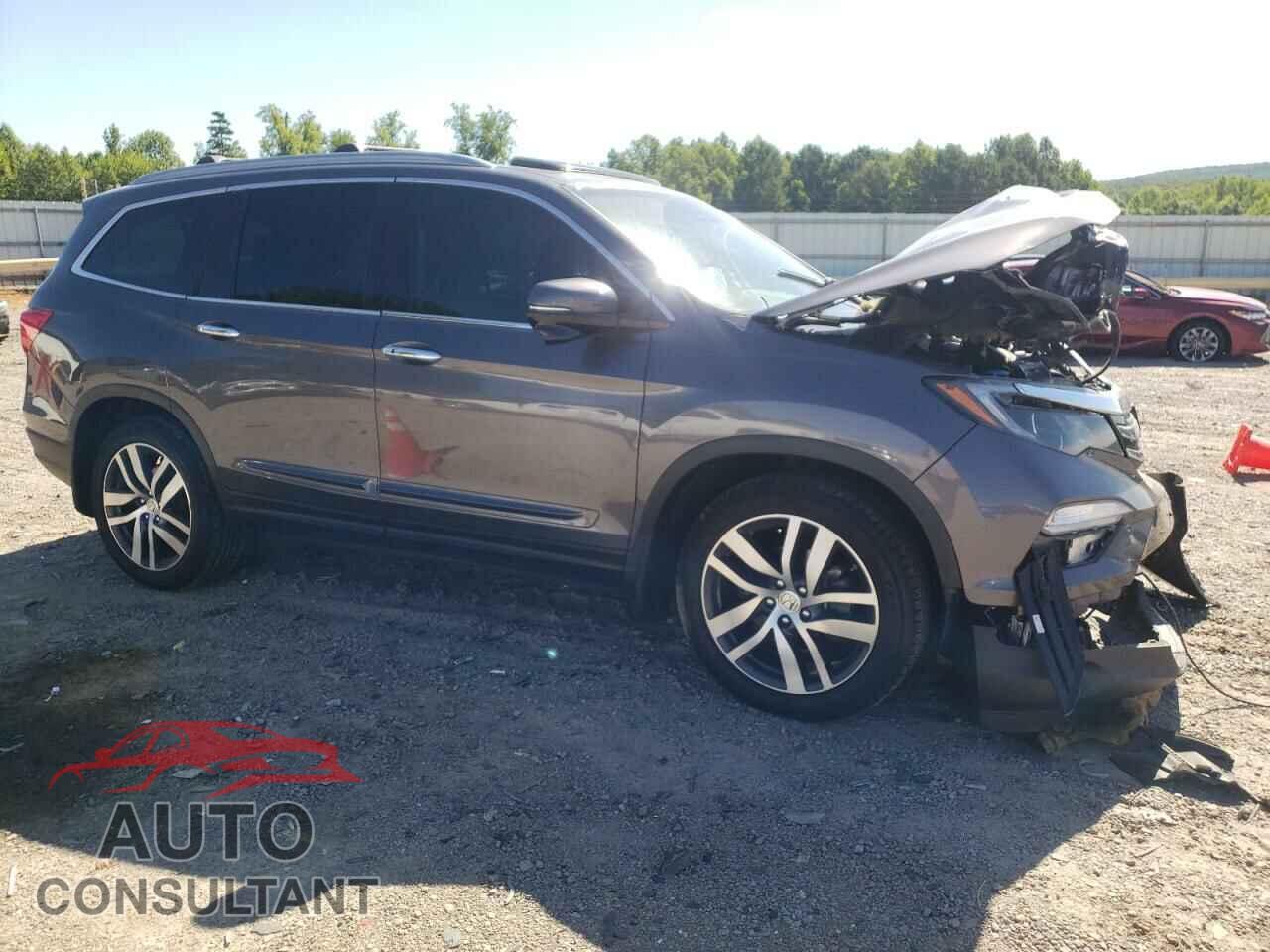 HONDA PILOT 2017 - 5FNYF6H95HB094901