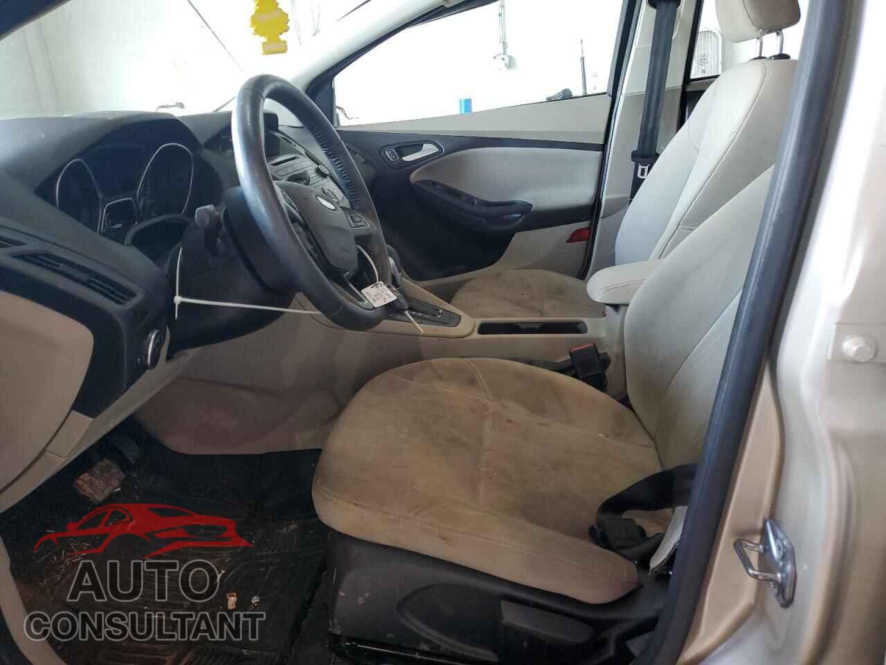 FORD FOCUS 2017 - 1FADP3F29HL312907