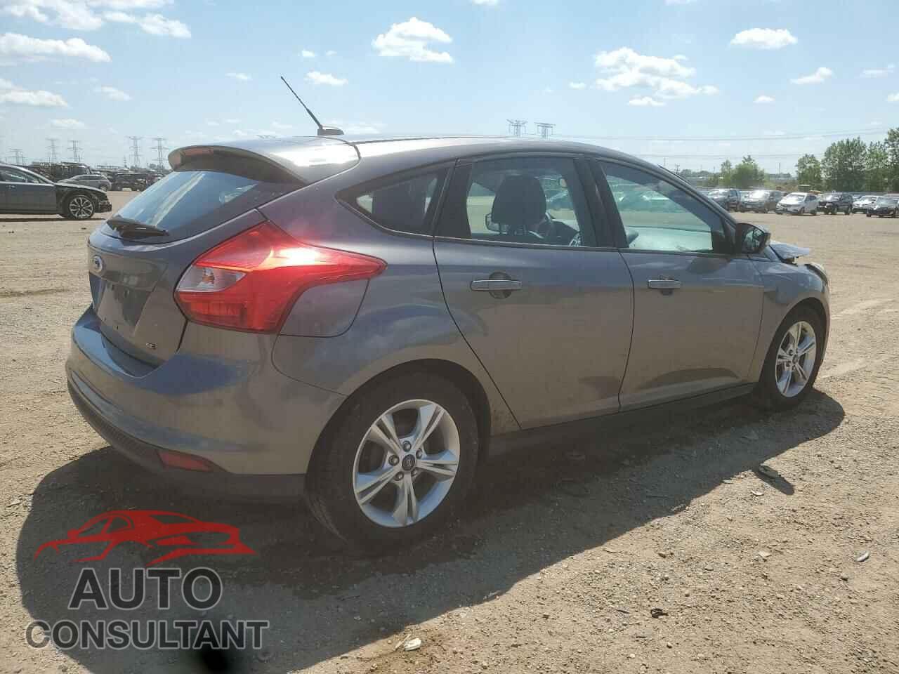 FORD FOCUS 2014 - 1FADP3K23EL365975