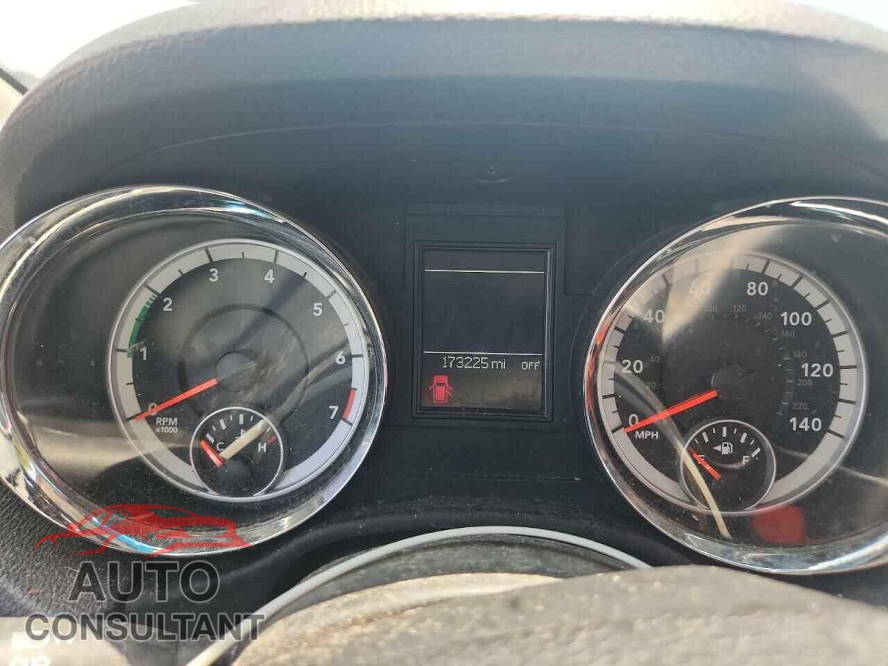 DODGE DURANGO 2013 - 1C4RDJDG5DC611171