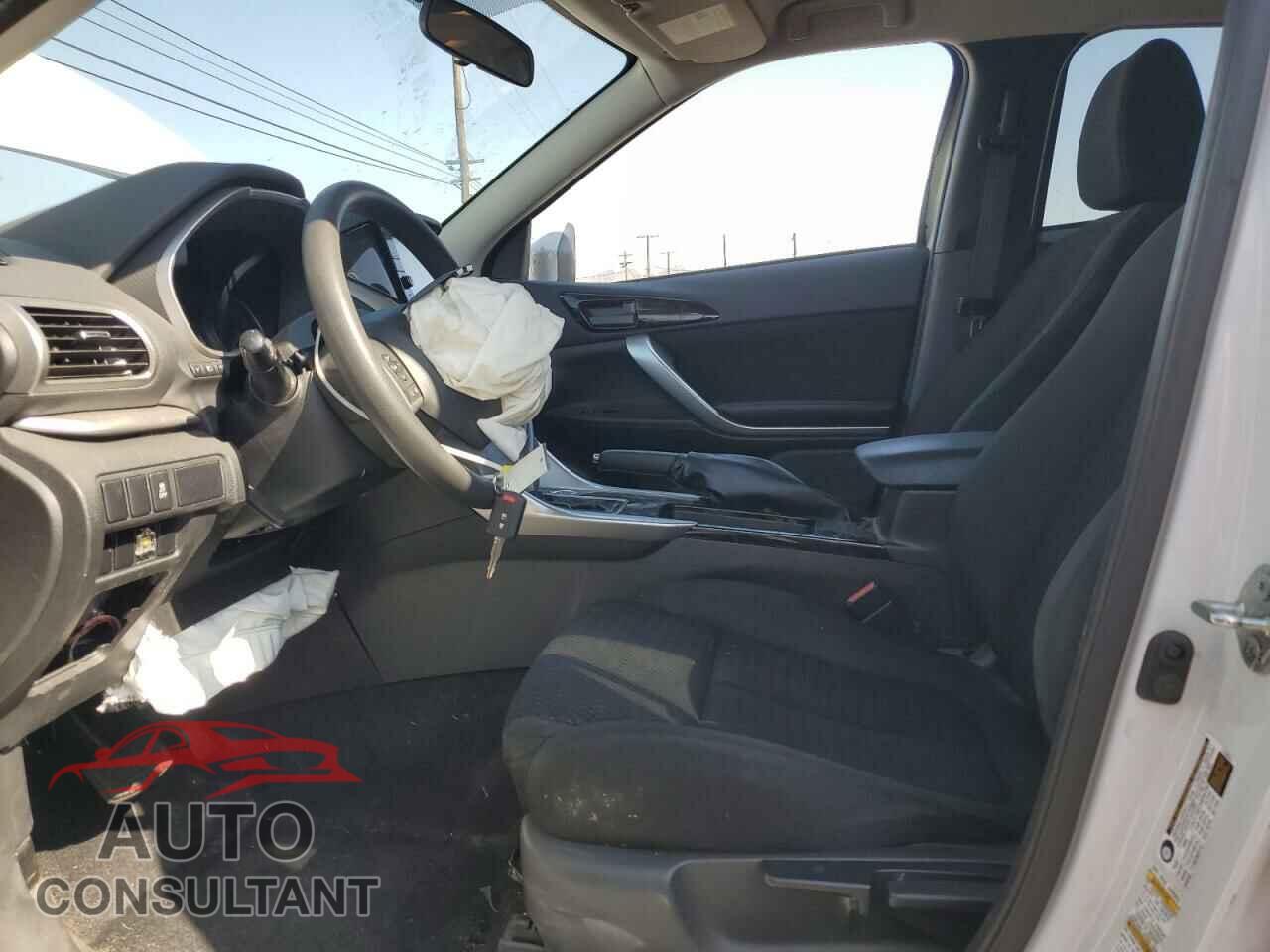 MITSUBISHI ECLIPSE 2019 - JA4AT3AA5KZ000573