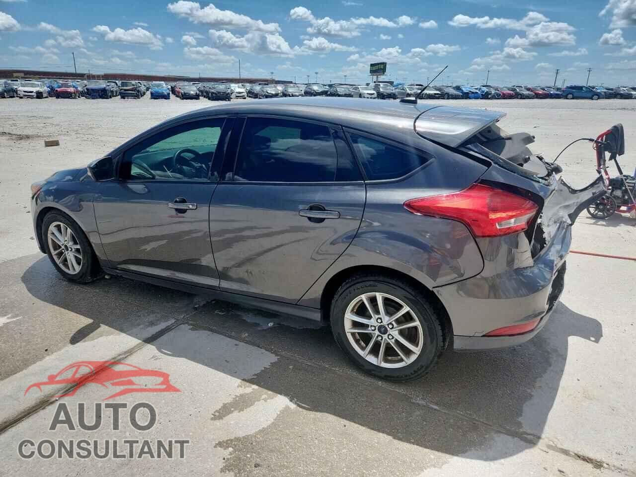 FORD FOCUS 2015 - 1FADP3K21FL348917