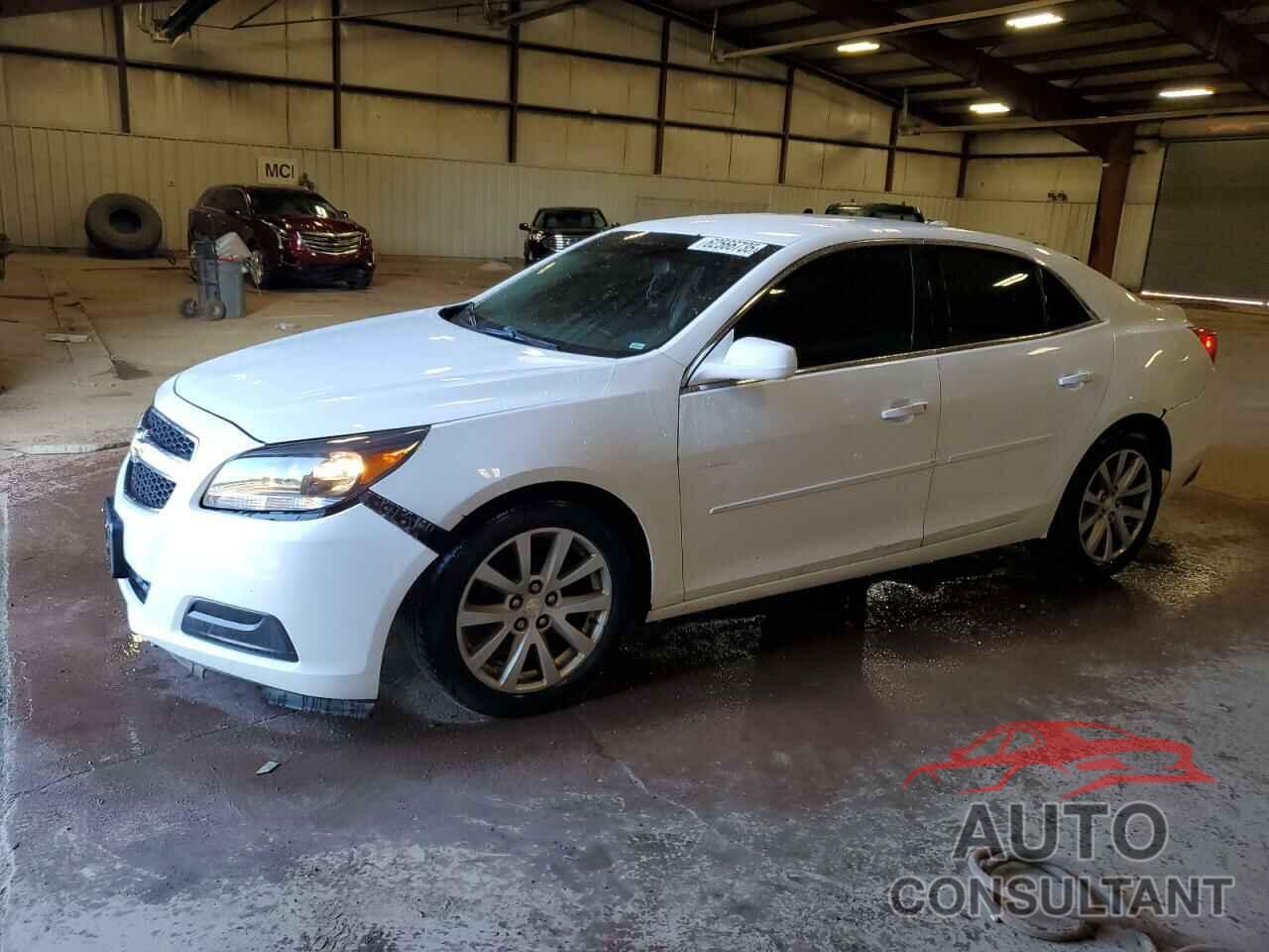 CHEVROLET MALIBU 2014 - 1G11C5SL1EF196317