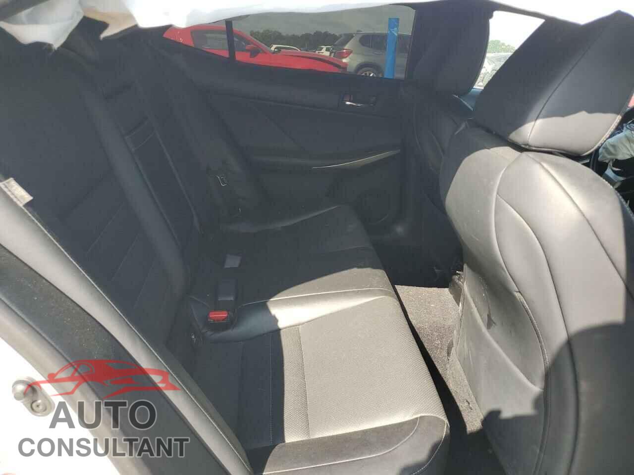 LEXUS IS 2015 - JTHCE1D24F5008287