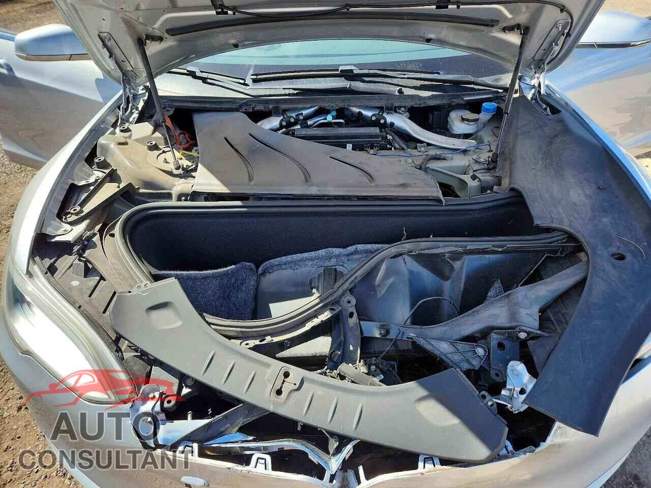 TESLA MODEL S 2018 - 5YJSA1E26JF245216