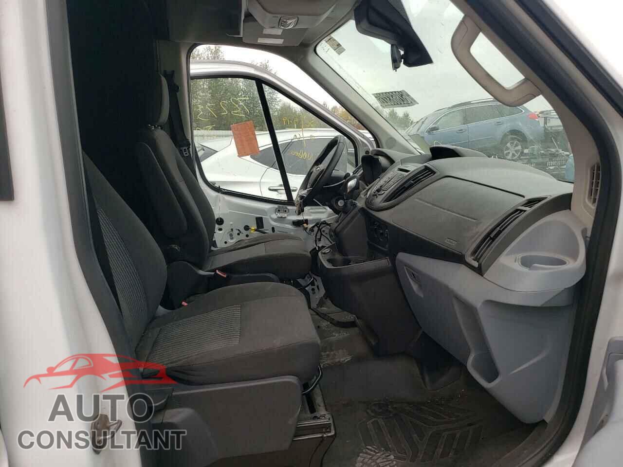 FORD TRANSIT 2019 - 1FTYR2CM4KKB83672