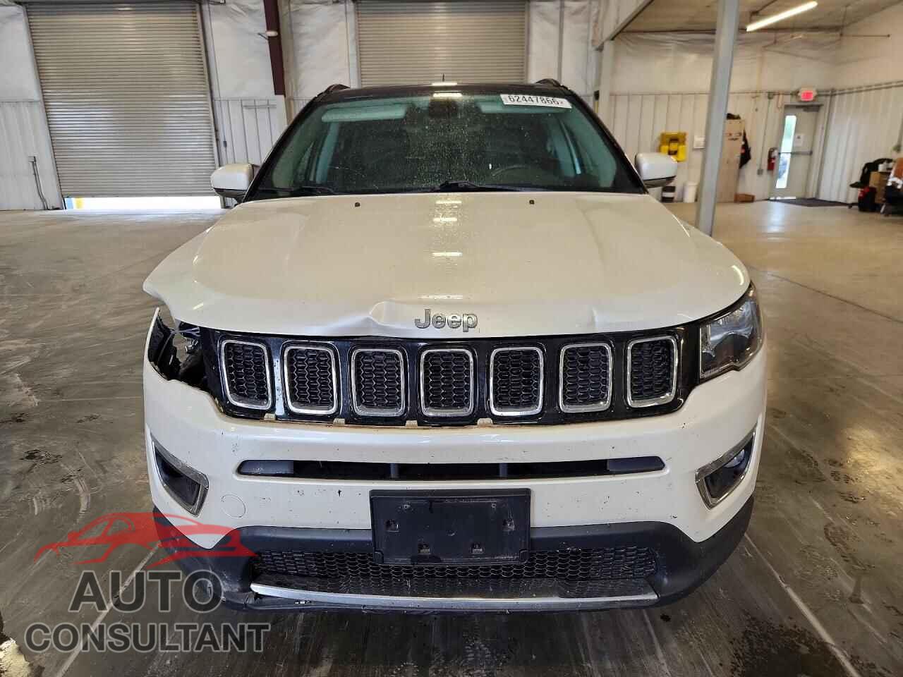 JEEP COMPASS 2018 - 3C4NJDCB7JT101841