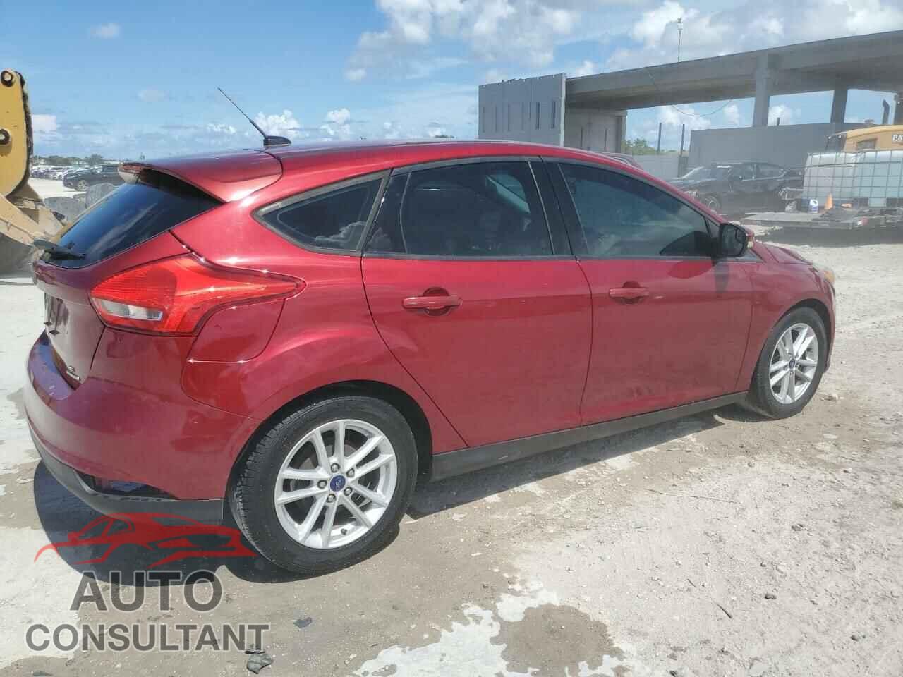 FORD FOCUS 2016 - 1FADP3K28GL394617