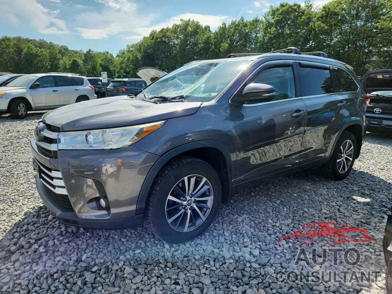 TOYOTA HIGHLANDER 2017 - 5TDJZRFH7HS468912