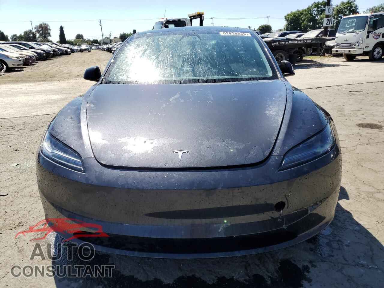 TESLA MODEL 3 2024 - 5YJ3E1EA3RF730926