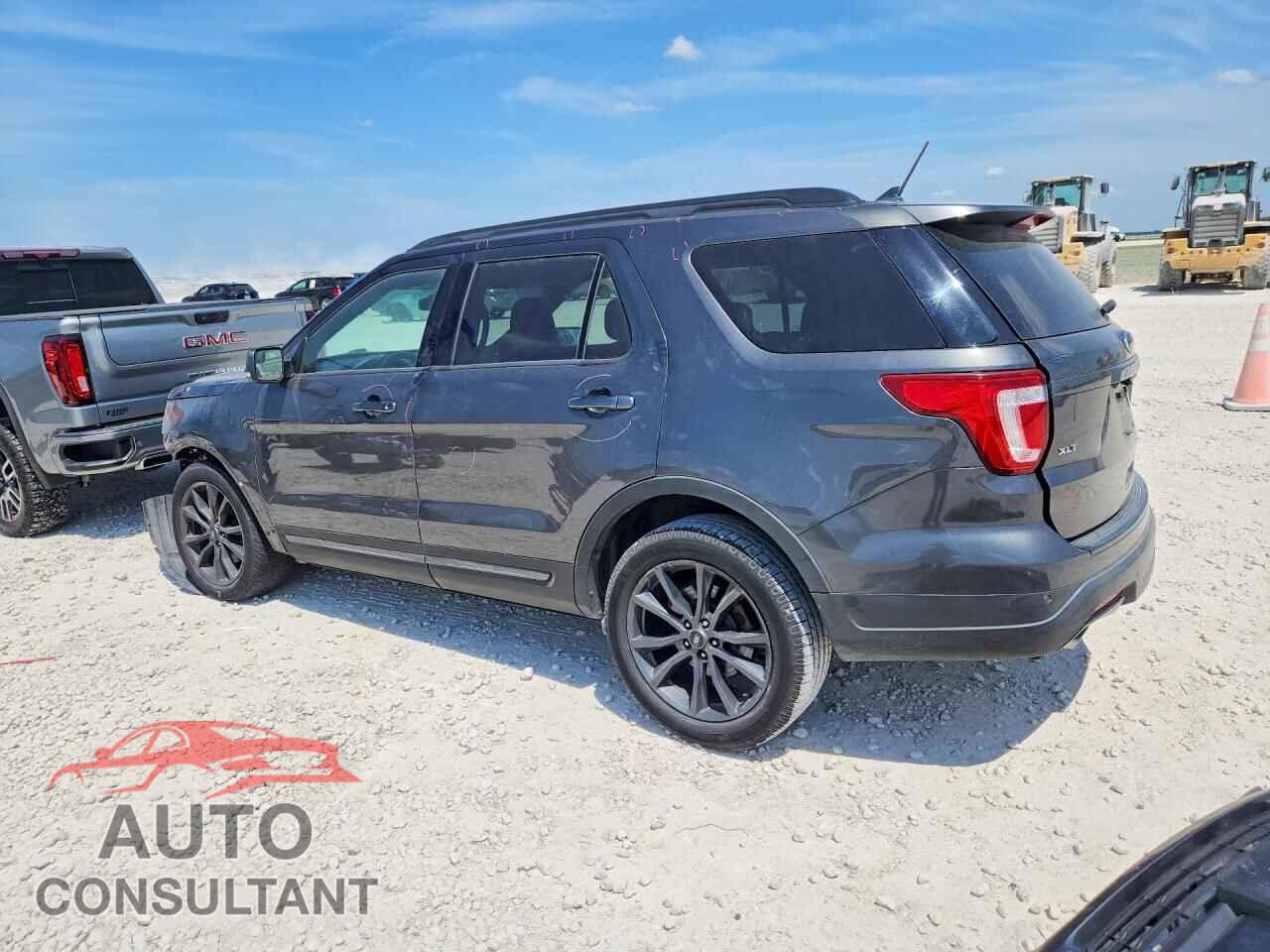 FORD EXPLORER 2018 - 1FM5K7D86JGB89928