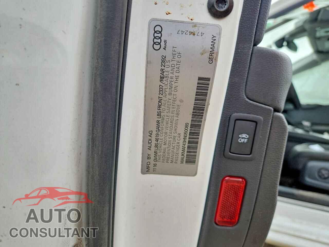 AUDI A4 2017 - WAUKMAF43HN050089