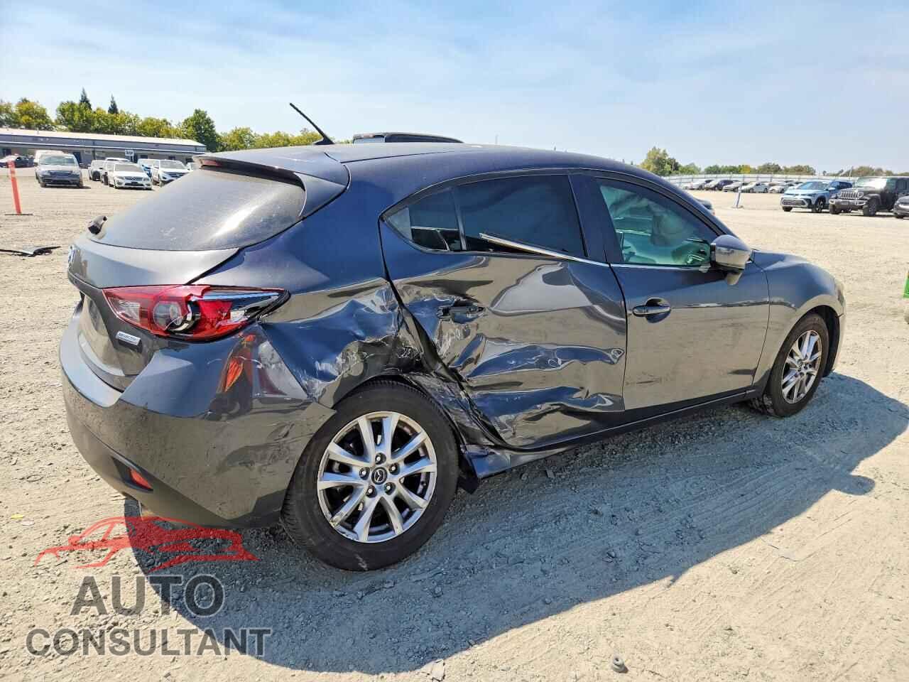 MAZDA 3 2015 - JM1BM1L78F1220985