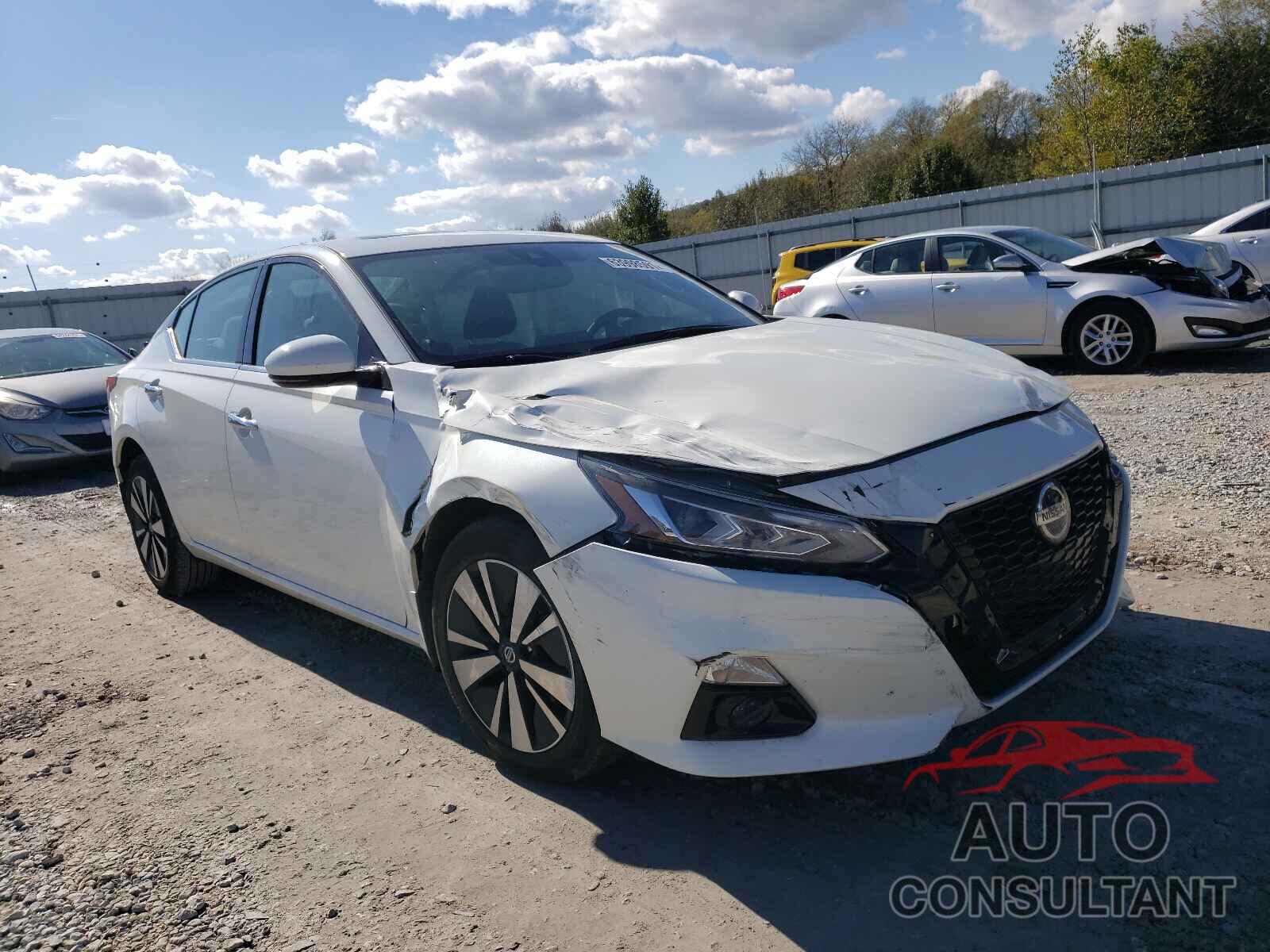 NISSAN ALTIMA SV 2019 - 1N4BL4DW5KN320321