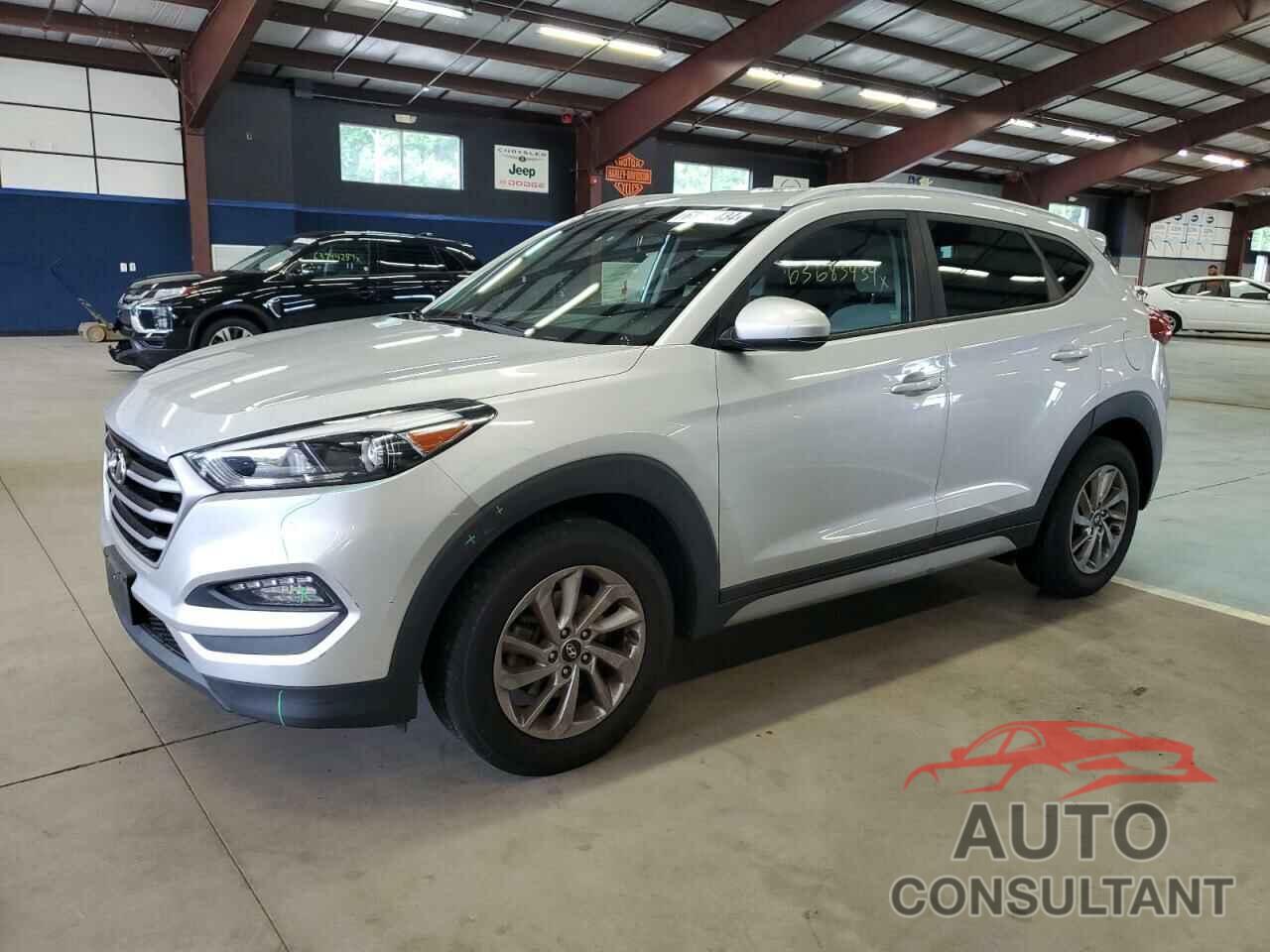 HYUNDAI TUCSON 2018 - KM8J3CA40JU743438