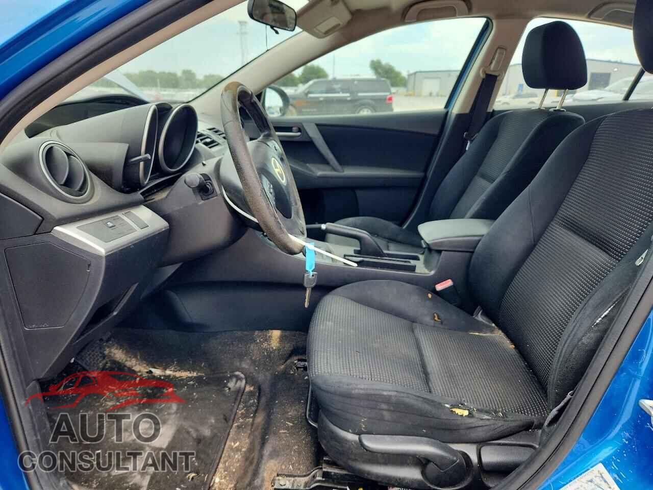 MAZDA 3 2012 - JM1BL1V74C1553177