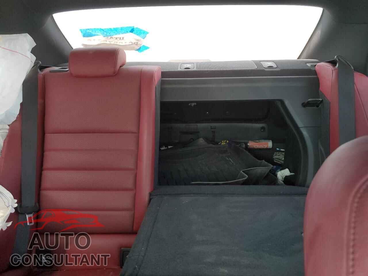 LEXUS IS 2014 - JTHBF1D20E5016118