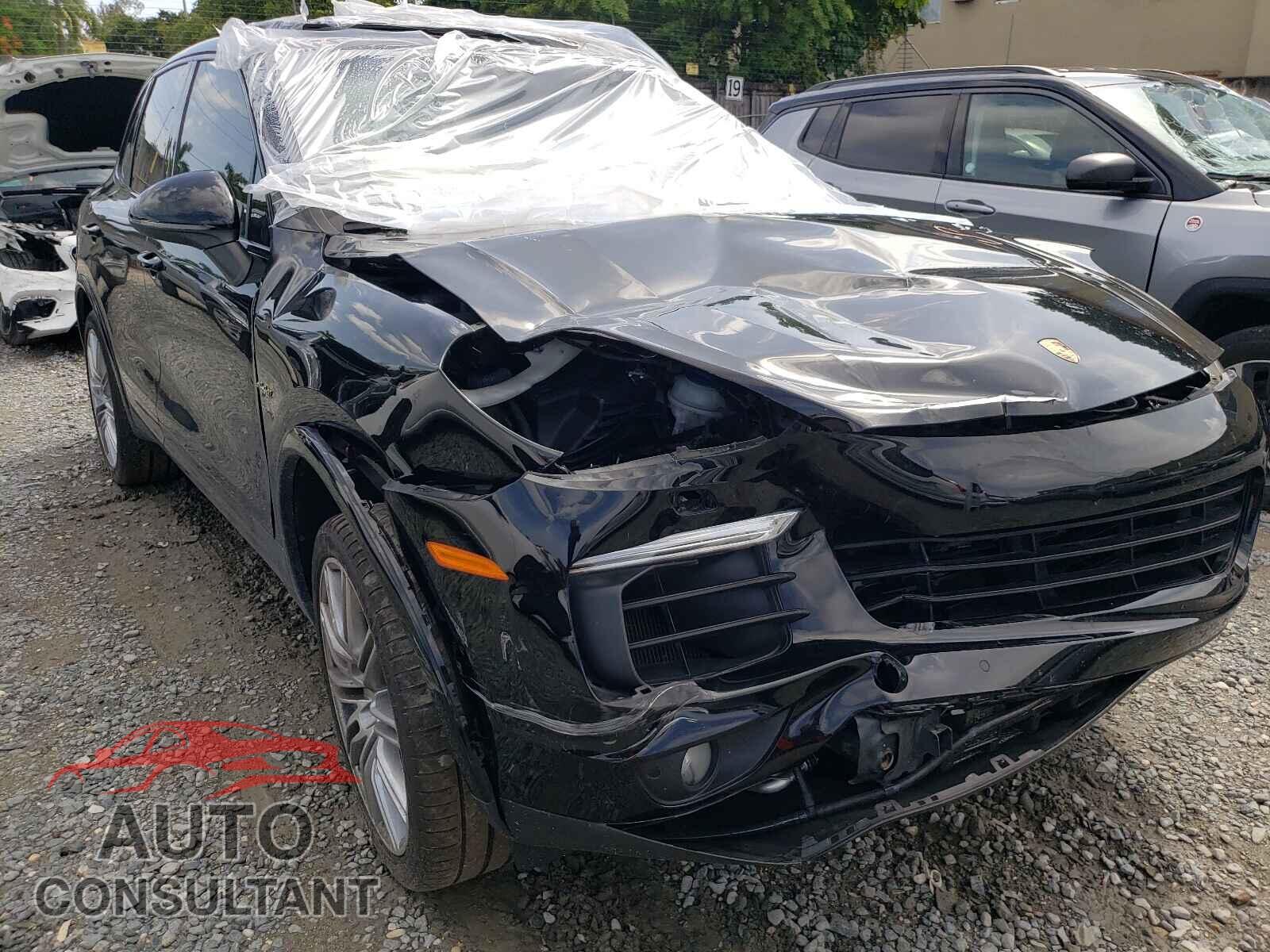 PORSCHE CAYENNE 2018 - WP1AE2A2XJLA72470